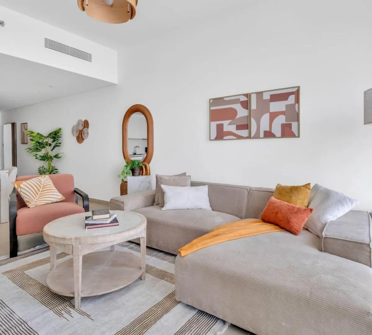 Steps From Dubai Mall With Sea Views Apartment